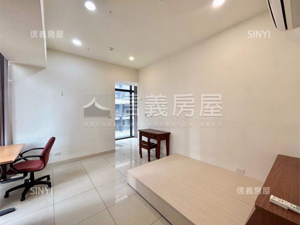 夢想好時光四房連號雙車位房屋室內格局與周邊環境