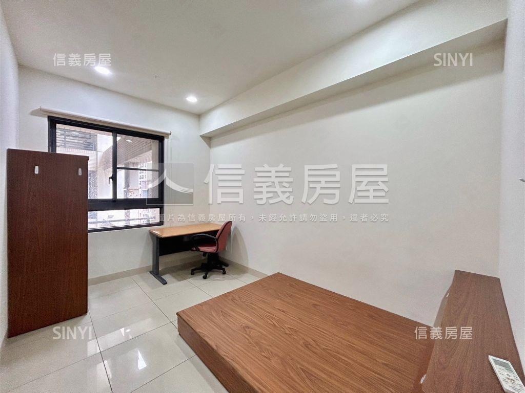 夢想好時光四房連號雙車位房屋室內格局與周邊環境