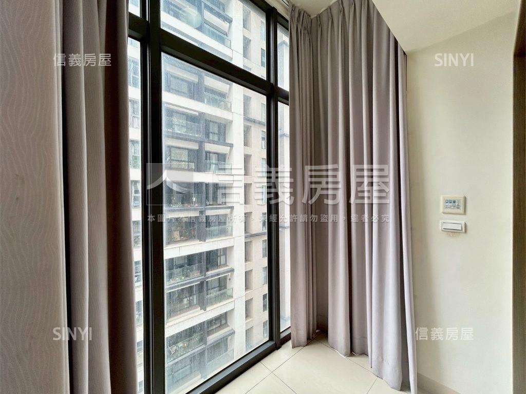 夢想好時光四房連號雙車位房屋室內格局與周邊環境