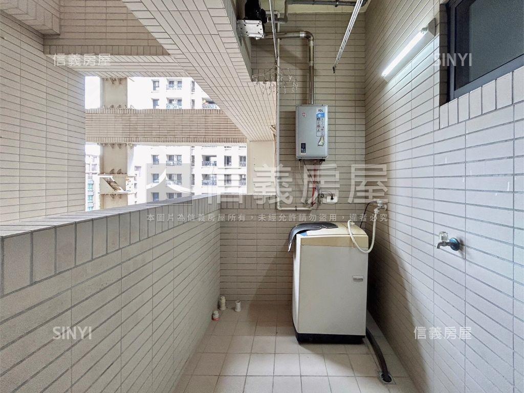 夢想好時光四房連號雙車位房屋室內格局與周邊環境