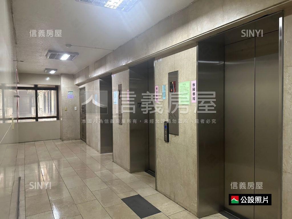 正南京東路崇偉三房車位房屋室內格局與周邊環境