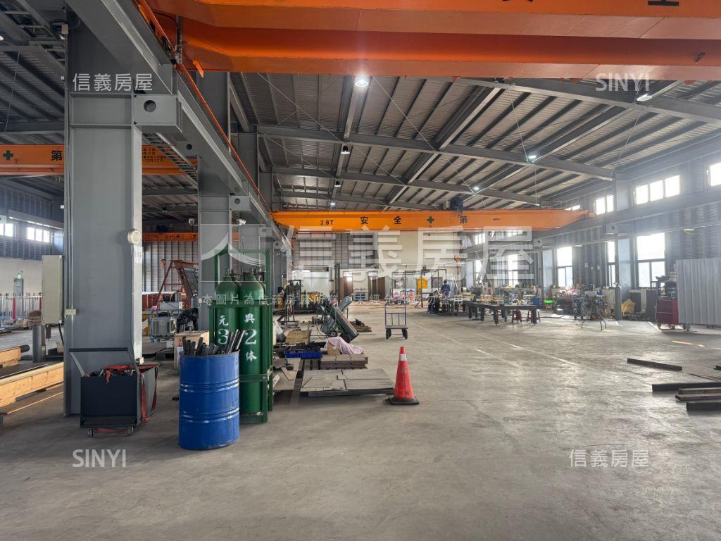 和發園區三角窗千坪鋼骨廠房屋室內格局與周邊環境