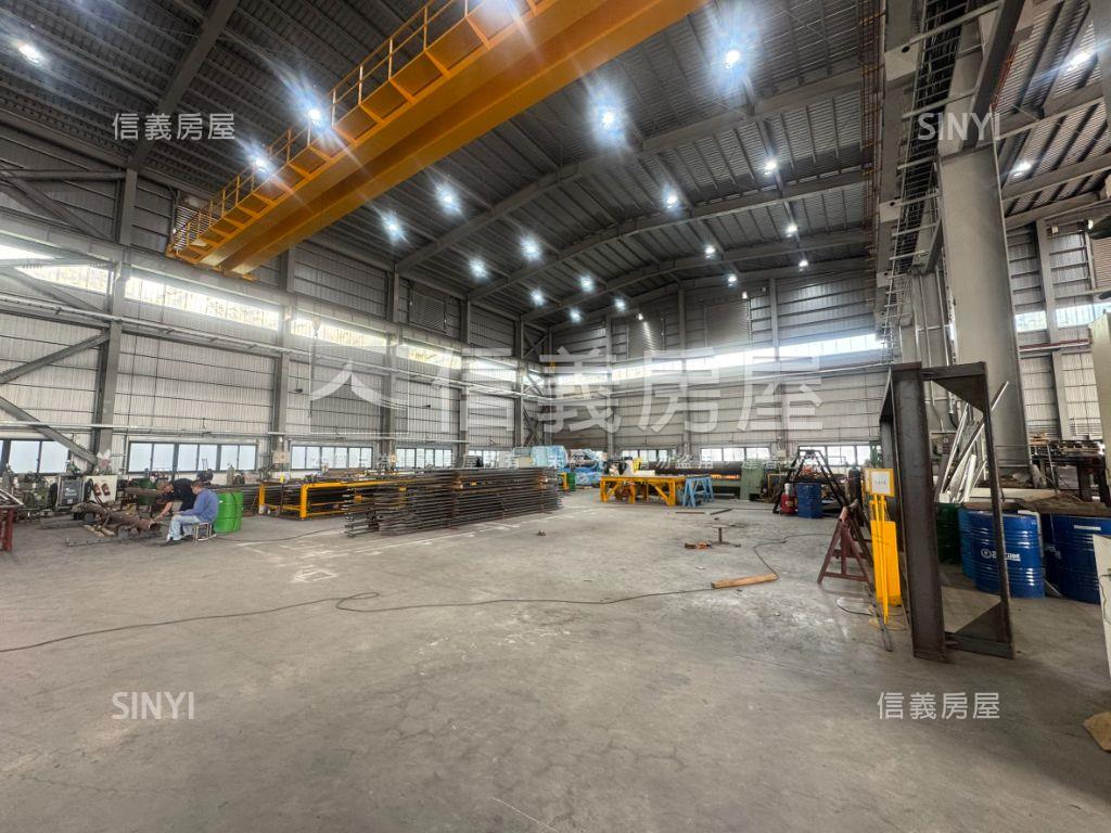 和發園區三角窗千坪鋼骨廠房屋室內格局與周邊環境
