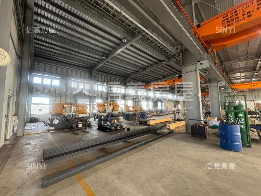 和發園區三角窗千坪鋼骨廠房屋室內格局與周邊環境