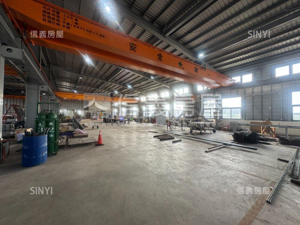 和發園區三角窗千坪鋼骨廠房屋室內格局與周邊環境