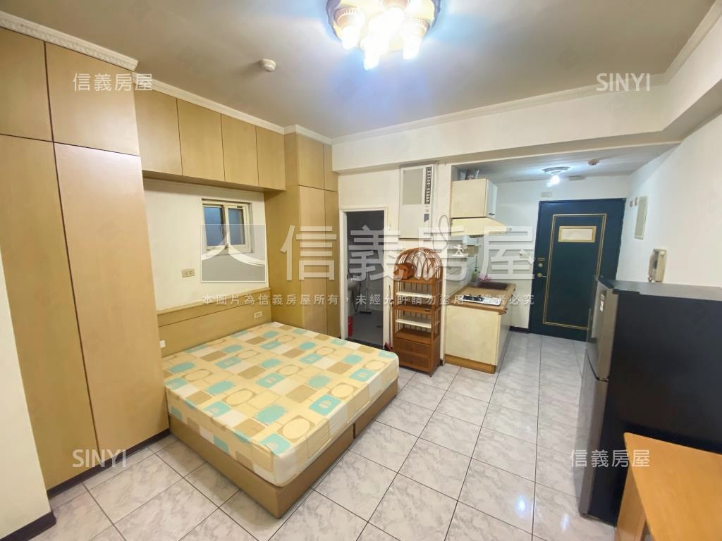 電梯。全聯樓上好套房房屋室內格局與周邊環境