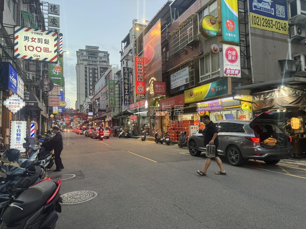 新泰路金流人流店面房屋室內格局與周邊環境
