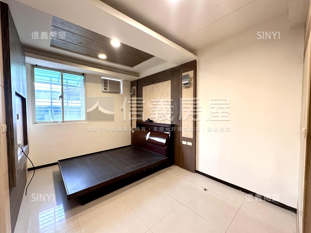 民族路頂樓美景大空間房屋室內格局與周邊環境