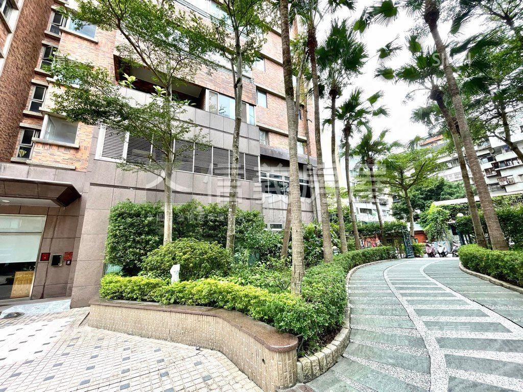 【新接】和平賞１０１名邸房屋室內格局與周邊環境