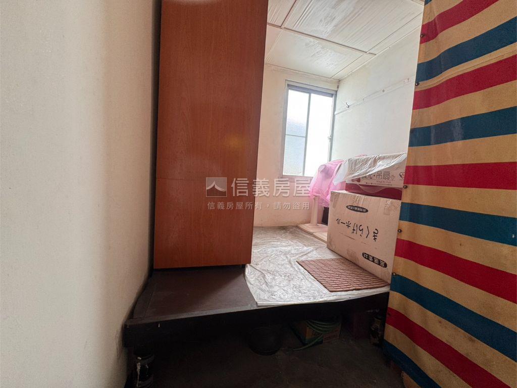 鯤鯓百坪地懷舊透天房屋室內格局與周邊環境