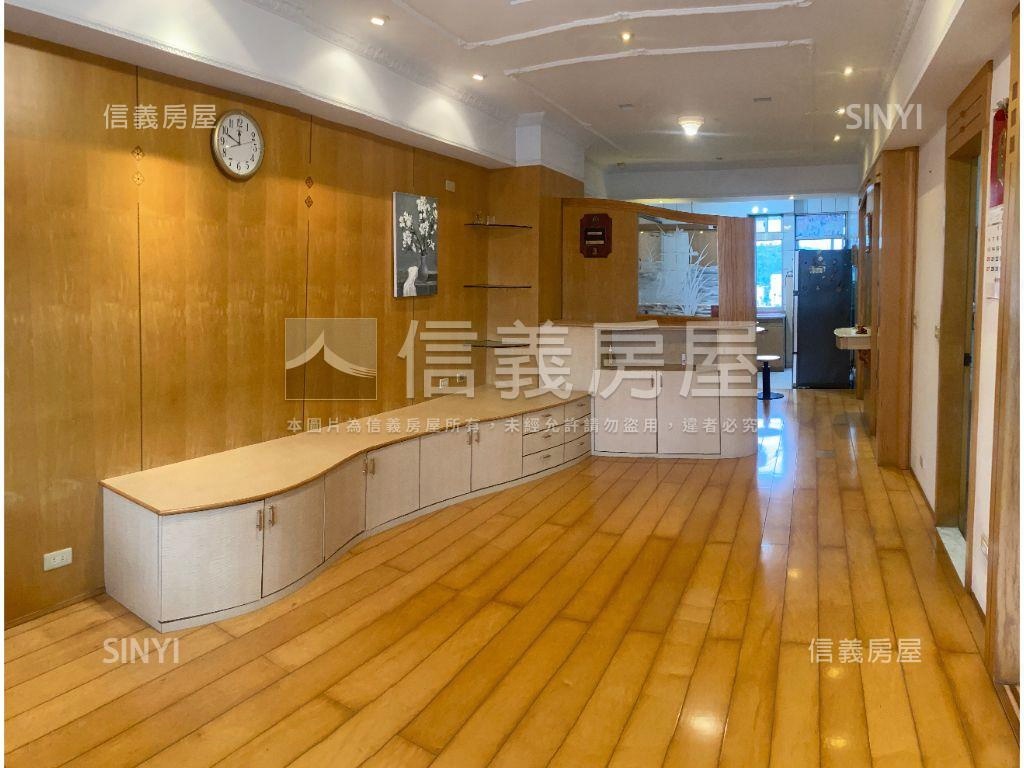 湖濱麗陽‧高樓景觀附車位房屋室內格局與周邊環境