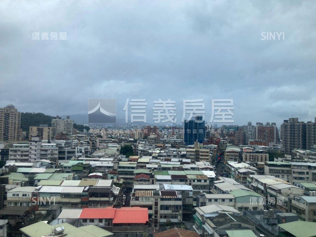 湖濱麗陽‧高樓景觀附車位房屋室內格局與周邊環境