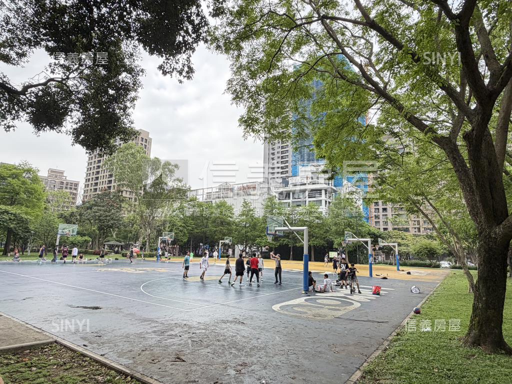 長耀加高質感三房稀有釋出房屋室內格局與周邊環境