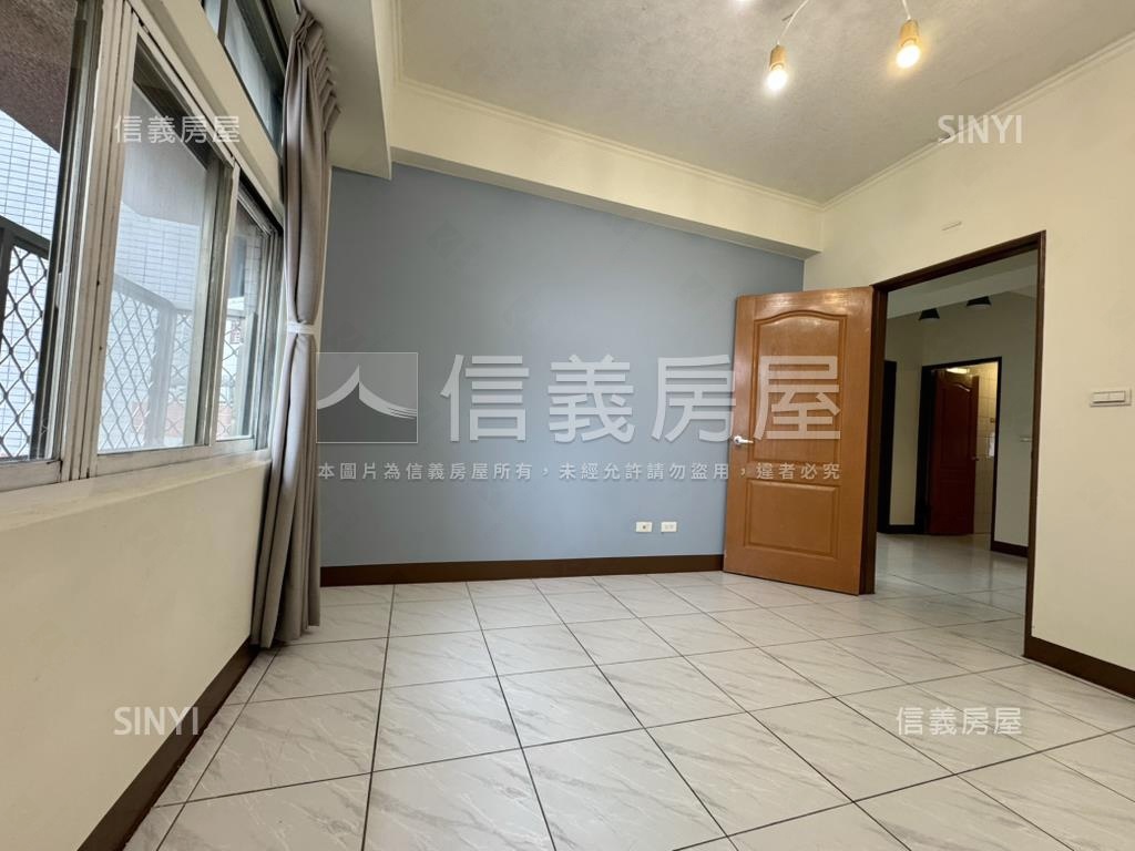 高鐵特區．溫馨三房房屋室內格局與周邊環境