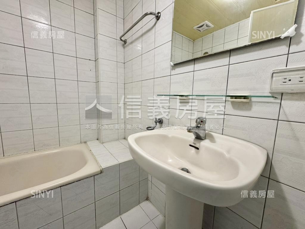 高鐵特區．溫馨三房房屋室內格局與周邊環境