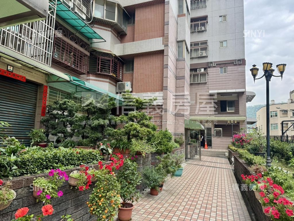 高鐵特區．溫馨三房房屋室內格局與周邊環境