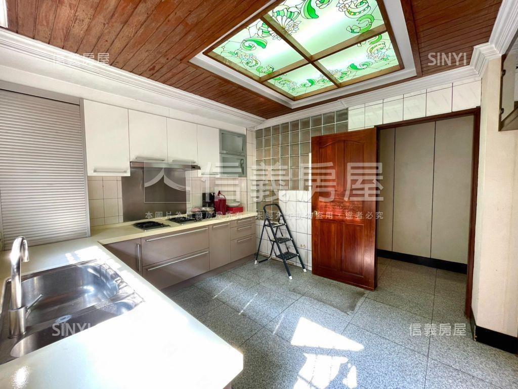 美術館金角店房屋室內格局與周邊環境