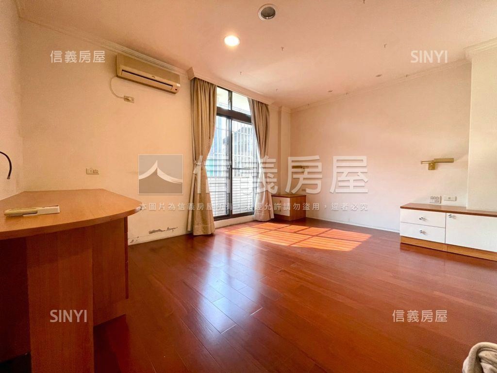 美術館金角店房屋室內格局與周邊環境