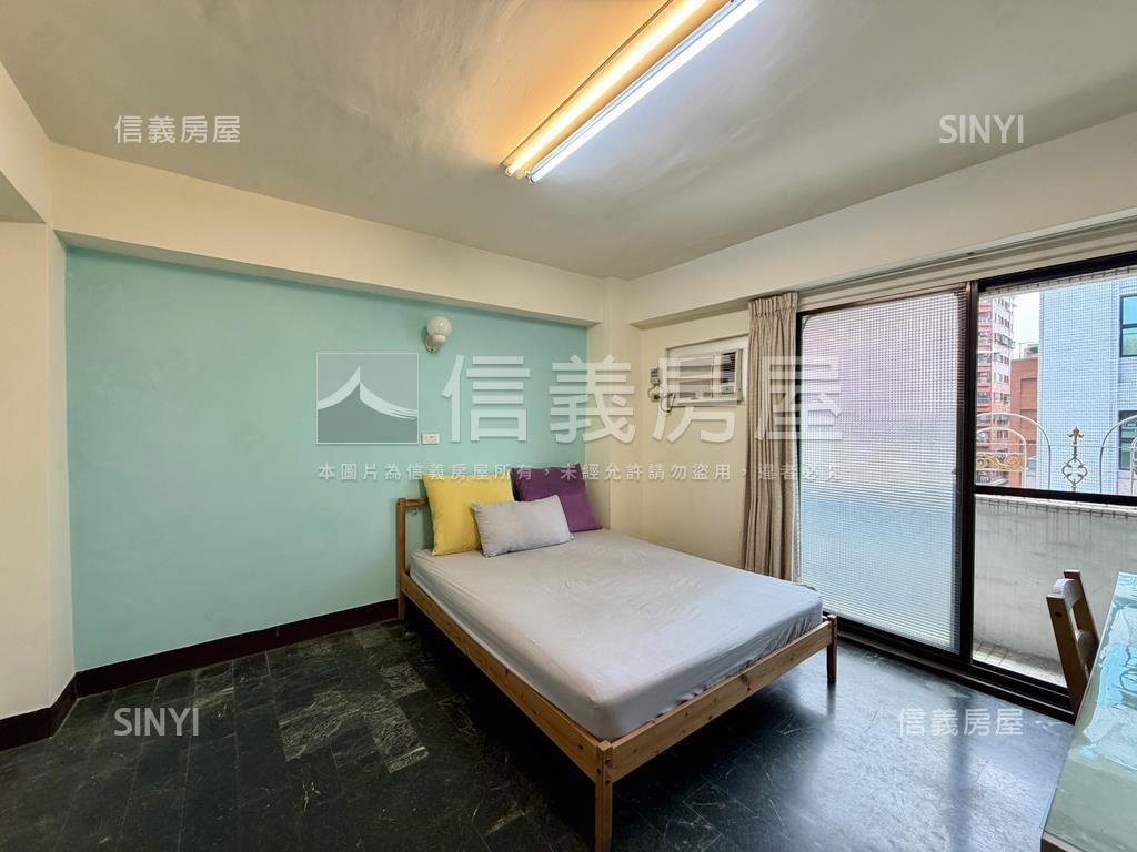 玫瑰廣場亮美大五房房屋室內格局與周邊環境