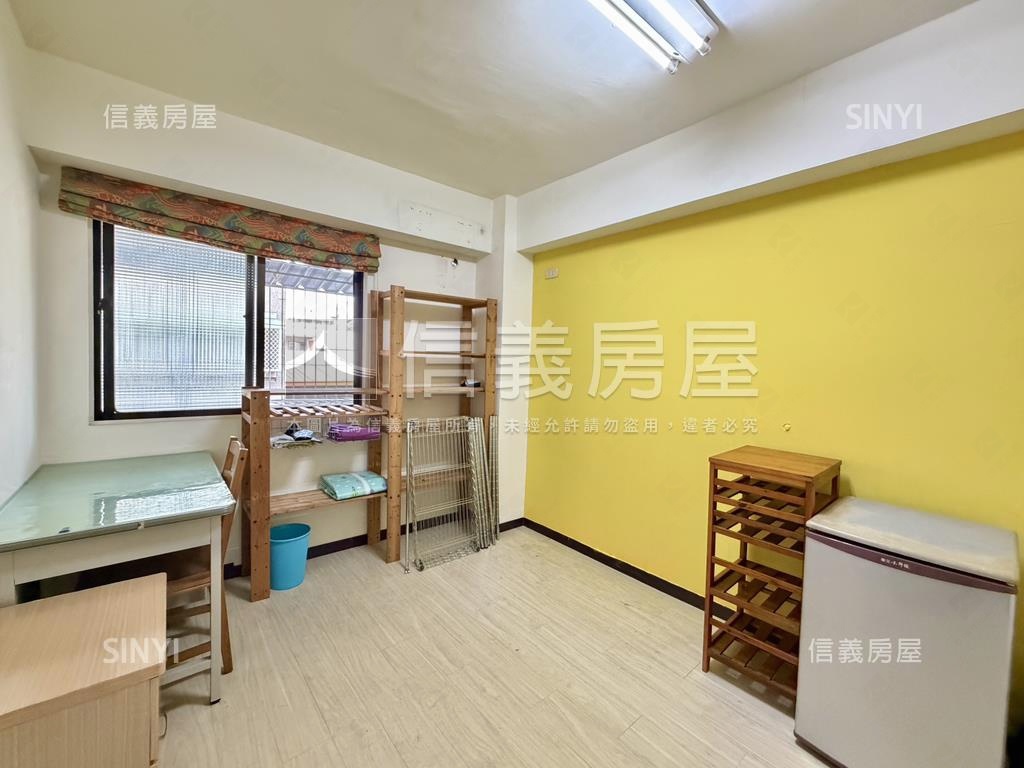 玫瑰廣場亮美大五房房屋室內格局與周邊環境