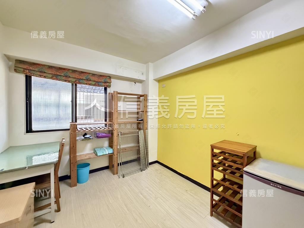 玫瑰廣場亮美大五房房屋室內格局與周邊環境