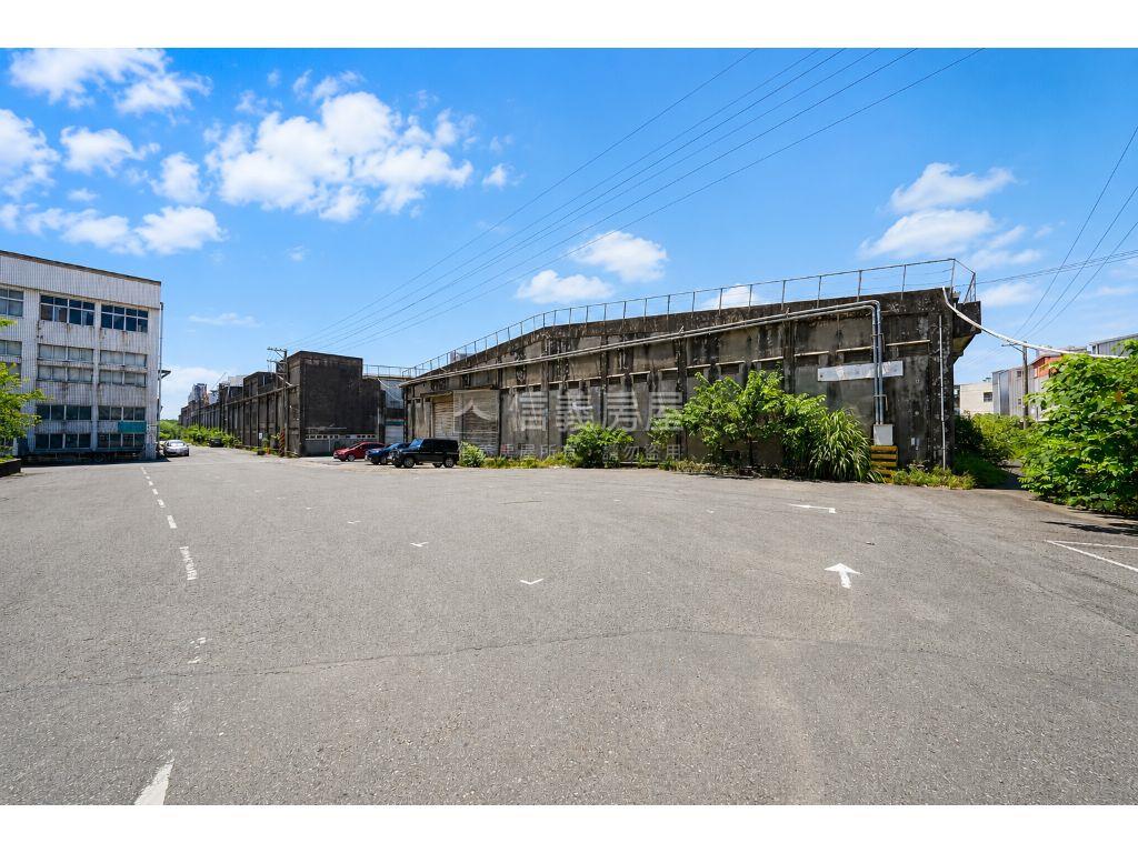 近桃園高鐵萬坪工業地廠房房屋室內格局與周邊環境