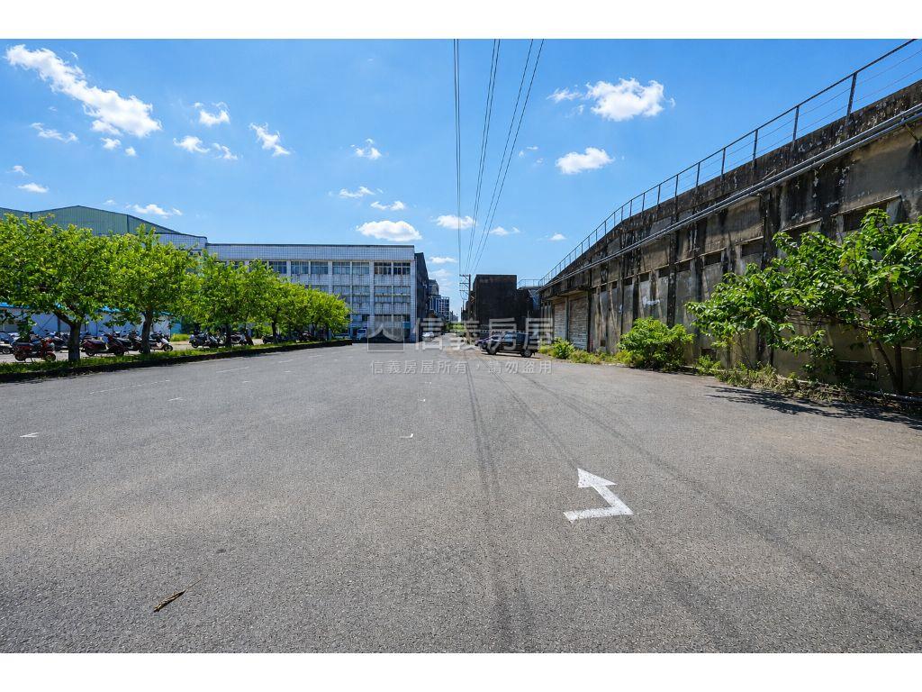近桃園高鐵萬坪工業地廠房房屋室內格局與周邊環境