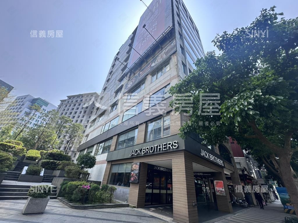 世貿１０１商圈整層辦公房屋室內格局與周邊環境
