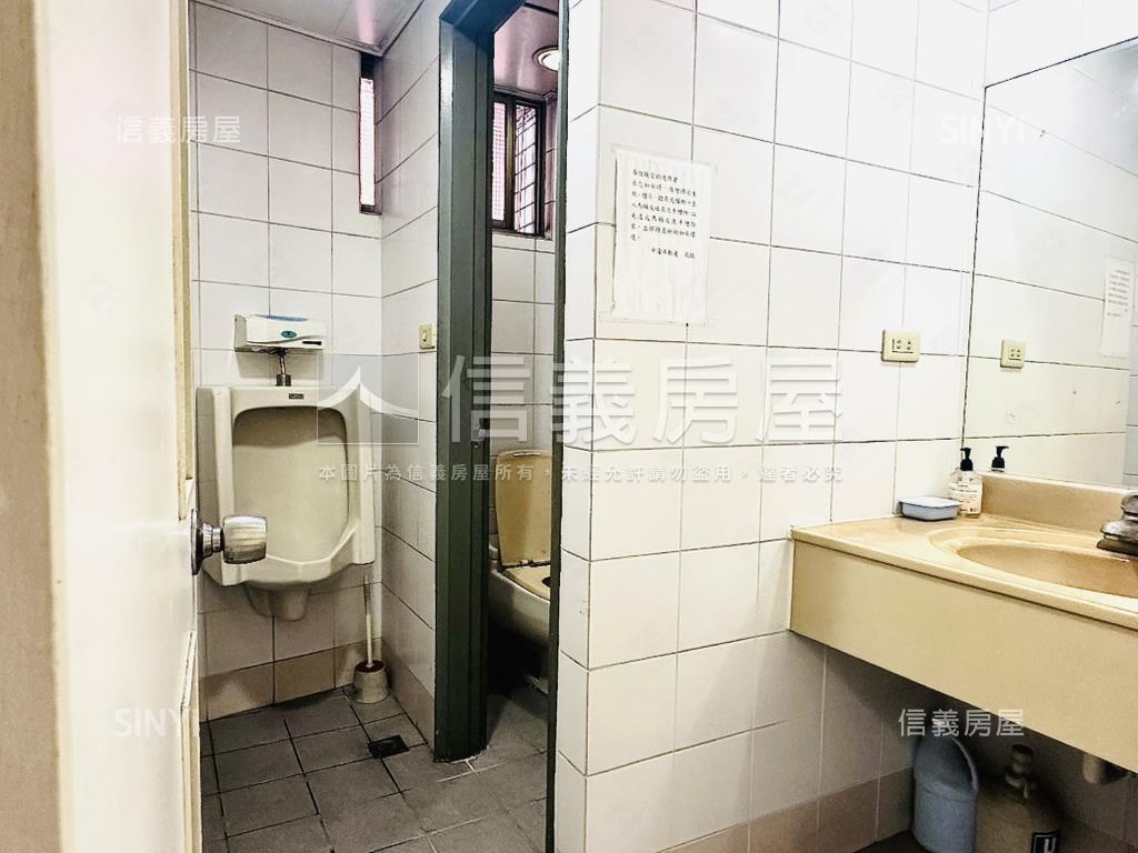 世貿１０１商圈整層辦公房屋室內格局與周邊環境