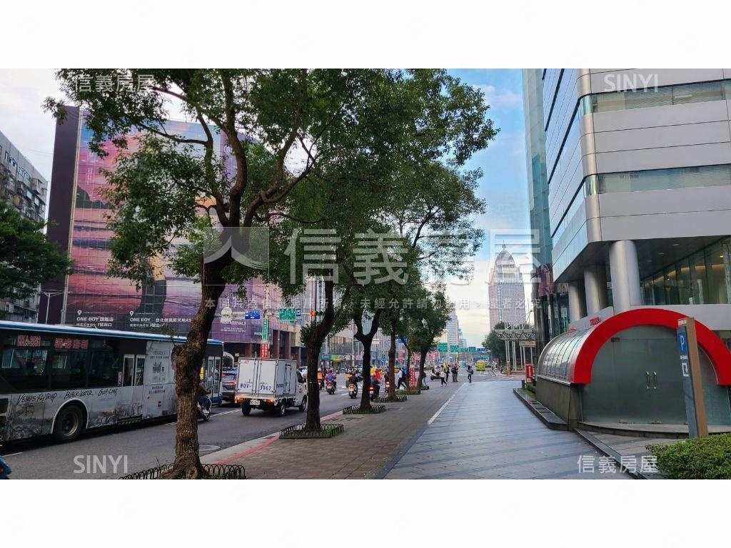 世貿１０１商圈整層辦公房屋室內格局與周邊環境