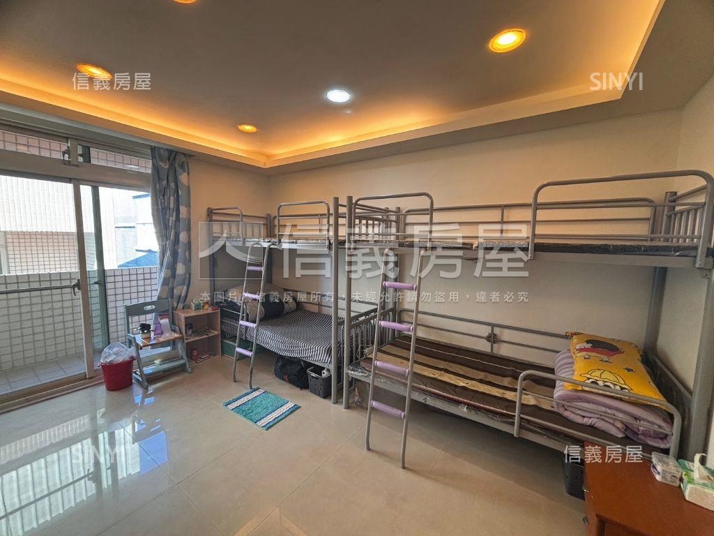 稀有獨棟別墅大空間房屋室內格局與周邊環境