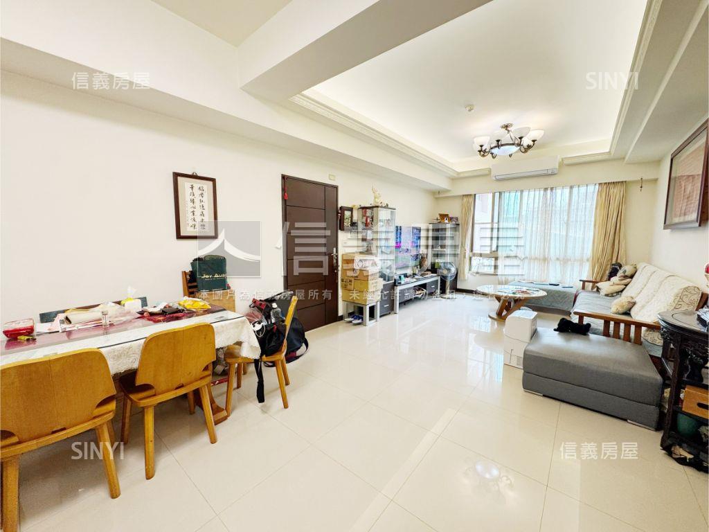 專任★畢卡索藝境四房車位房屋室內格局與周邊環境