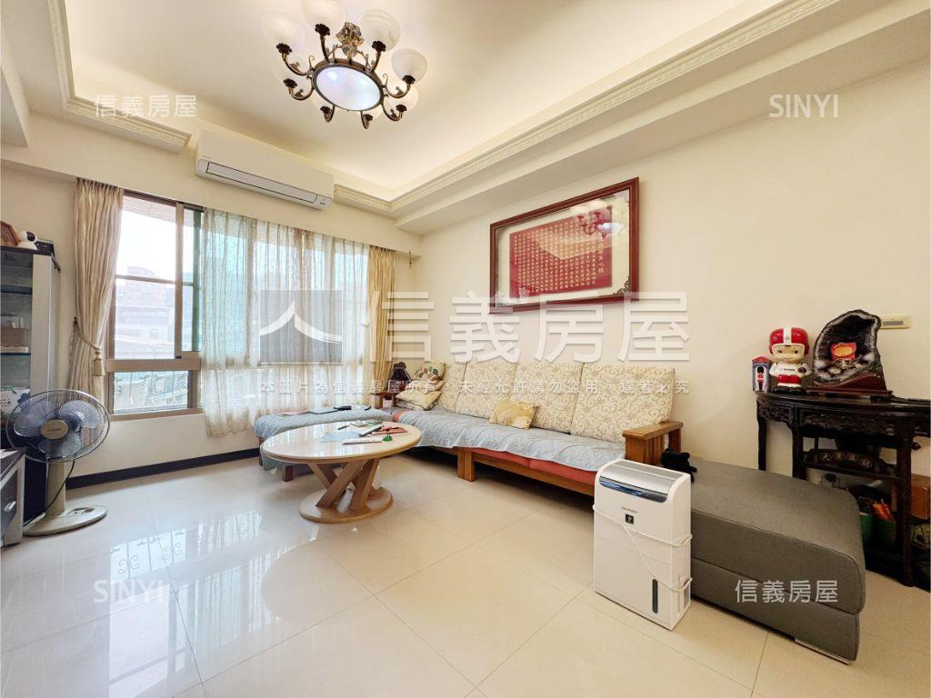 專任★畢卡索藝境四房車位房屋室內格局與周邊環境