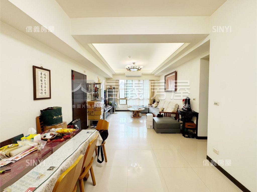 專任★畢卡索藝境四房車位房屋室內格局與周邊環境