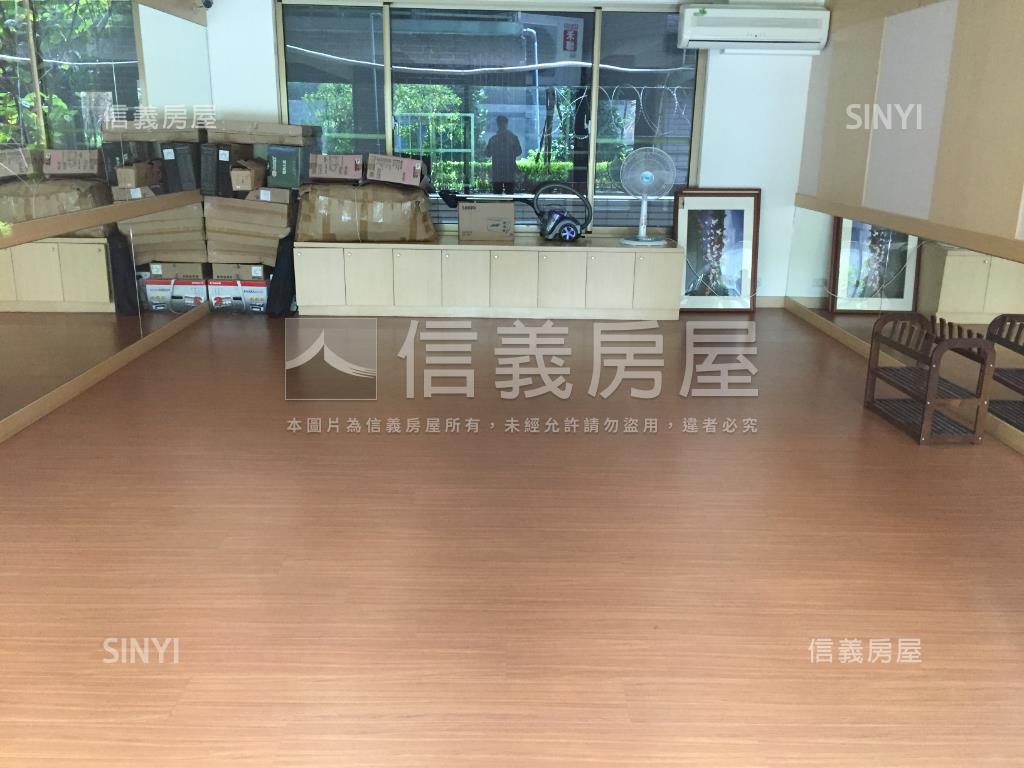 專任★畢卡索藝境四房車位房屋室內格局與周邊環境