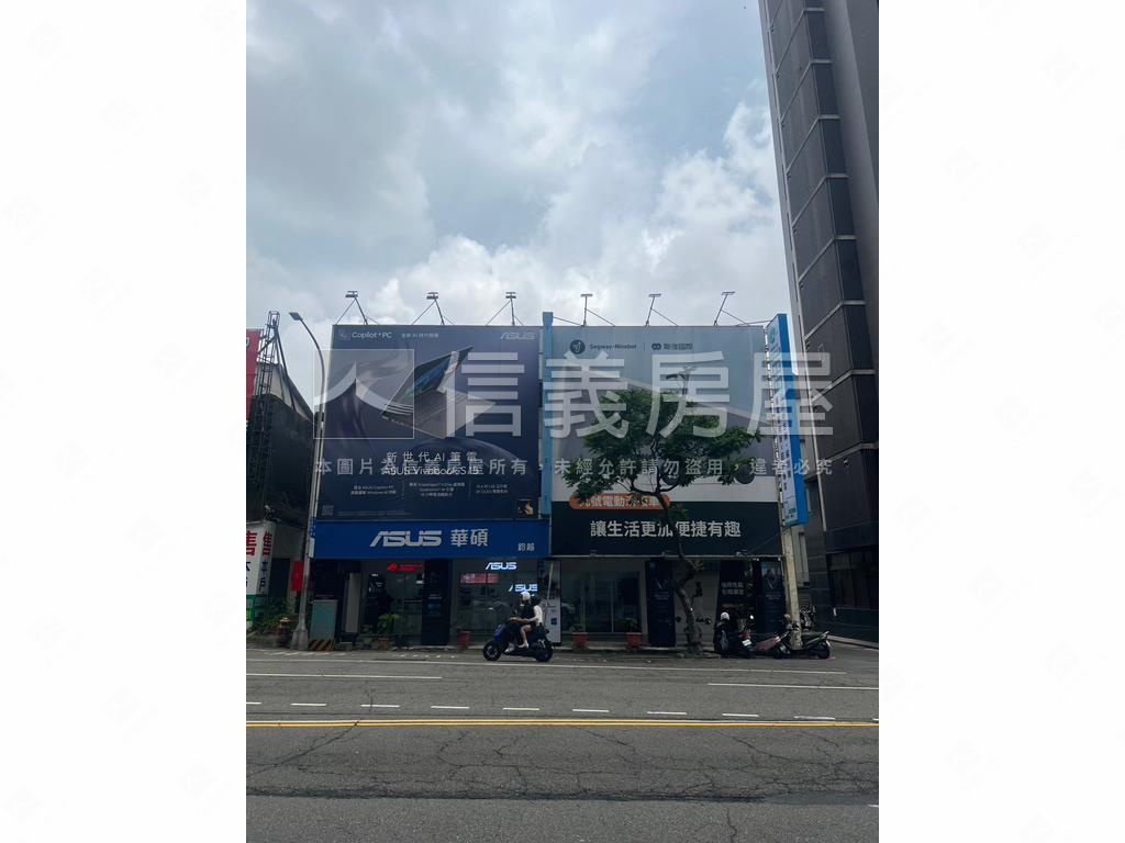 近勤美大面寬優質店面房屋室內格局與周邊環境