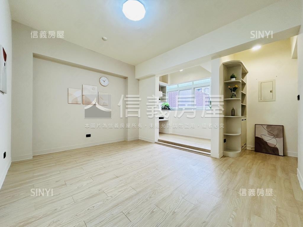 長安裝潢電梯兩房房屋室內格局與周邊環境