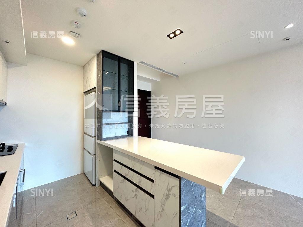 必看帝王戶精銳ＦＵＮ未來房屋室內格局與周邊環境