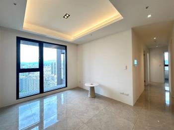 降價蛋黃區稀有三房雙車位