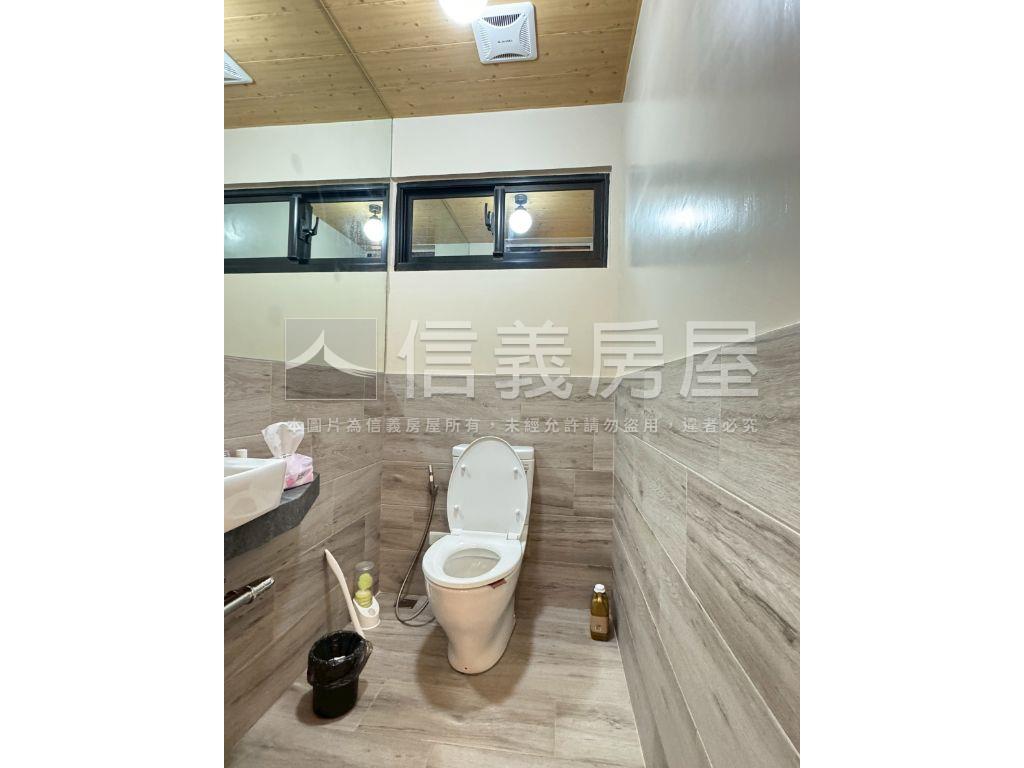 罕見永康面寬輕屋齡雙車墅房屋室內格局與周邊環境
