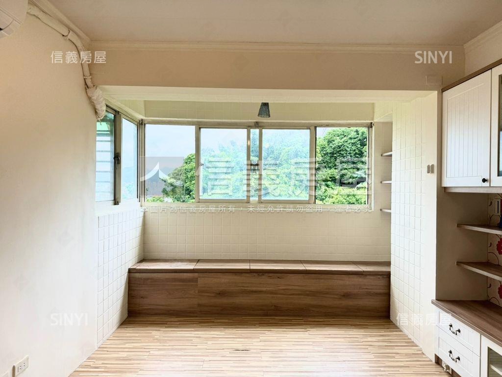 捷運公園綠景三房房屋室內格局與周邊環境