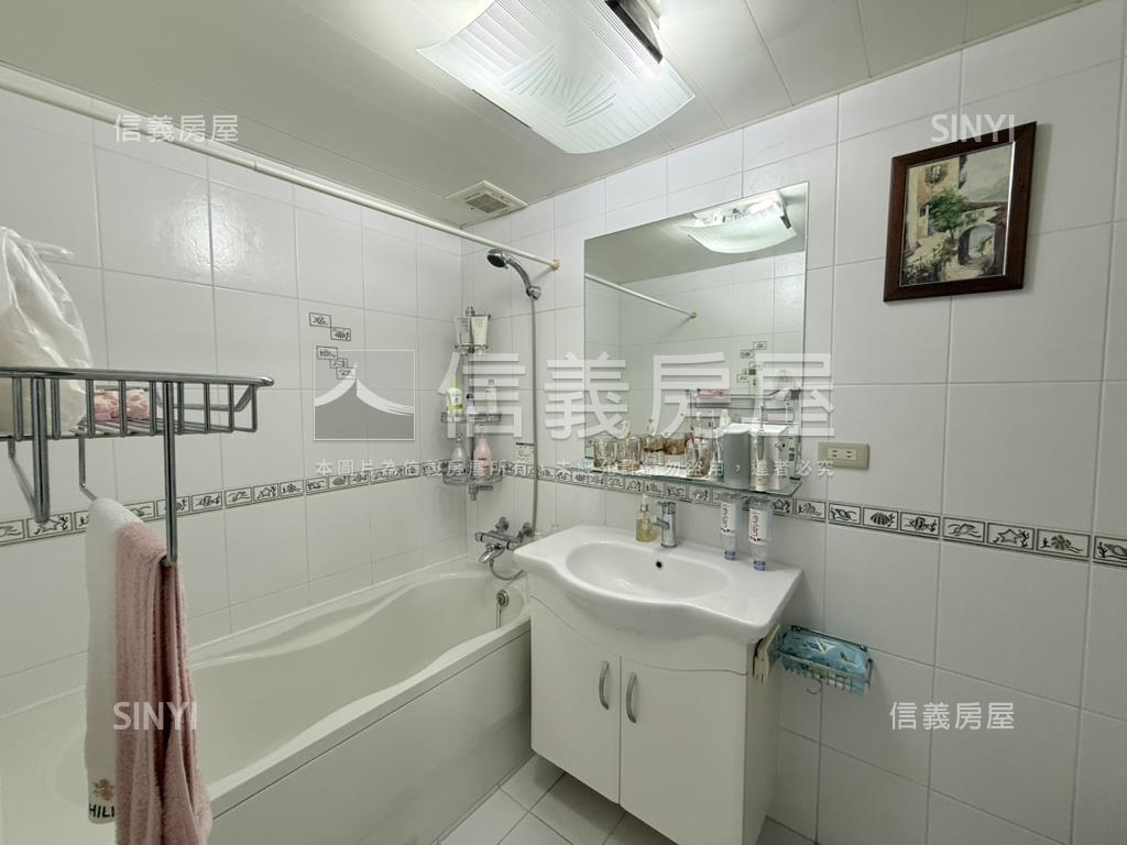 香榭華城景觀兩房房屋室內格局與周邊環境
