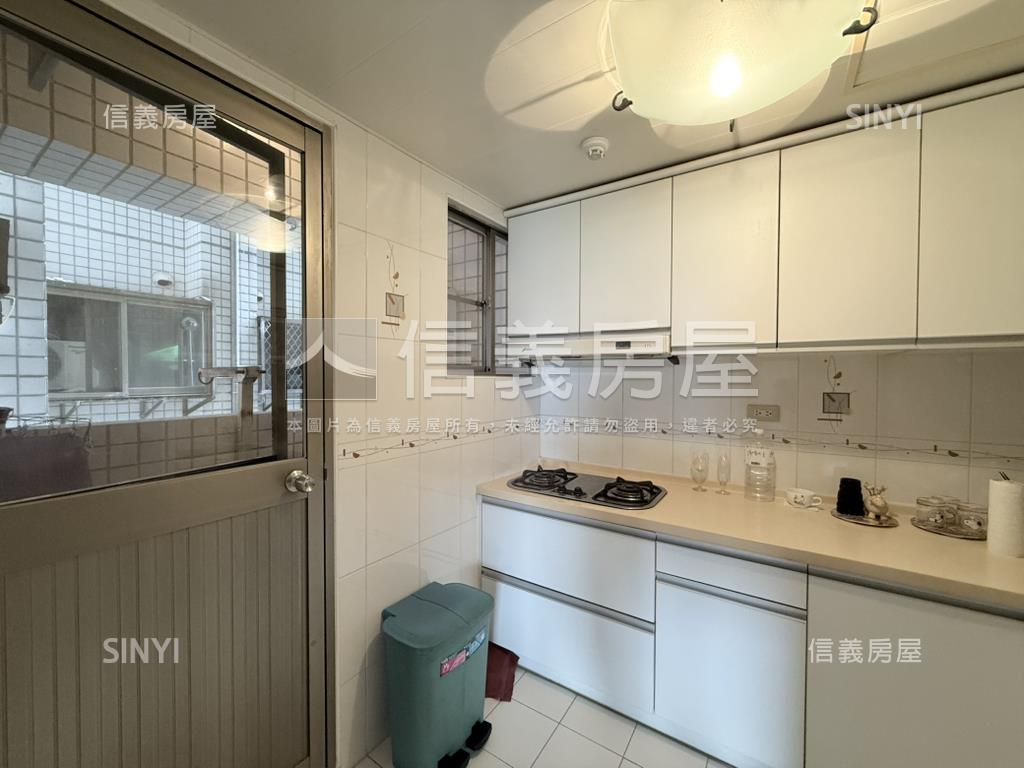 香榭華城景觀兩房房屋室內格局與周邊環境