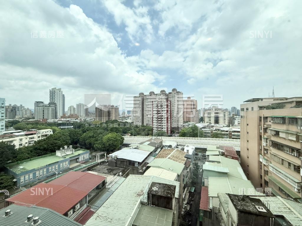 沐夏高樓景觀衛浴開窗兩房房屋室內格局與周邊環境