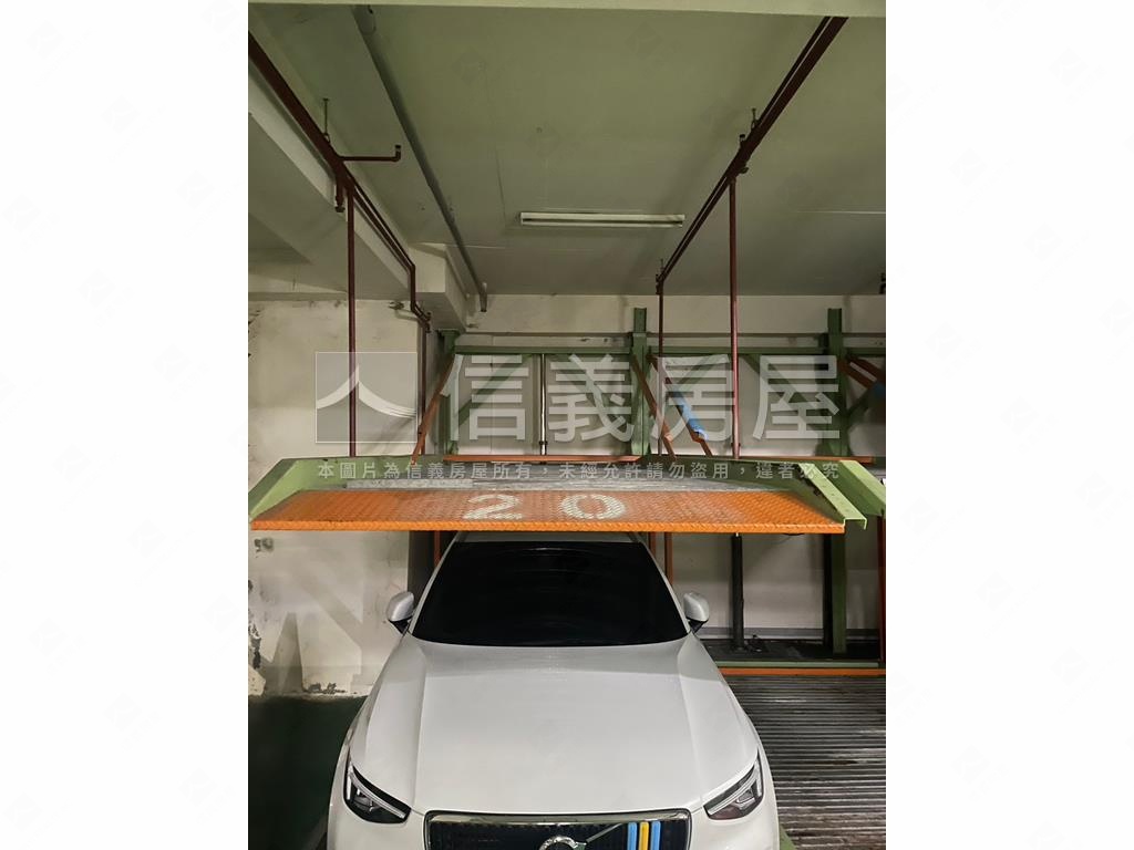 沐夏高樓景觀衛浴開窗兩房房屋室內格局與周邊環境