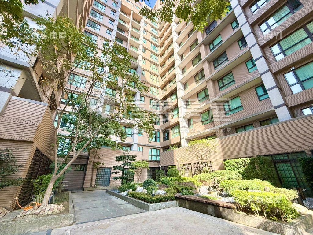 一層兩戶衛浴開窗大兩房房屋室內格局與周邊環境