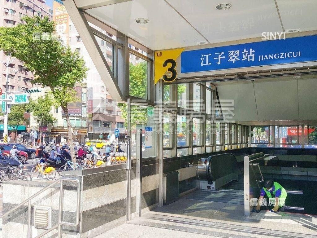 一層兩戶衛浴開窗大兩房房屋室內格局與周邊環境