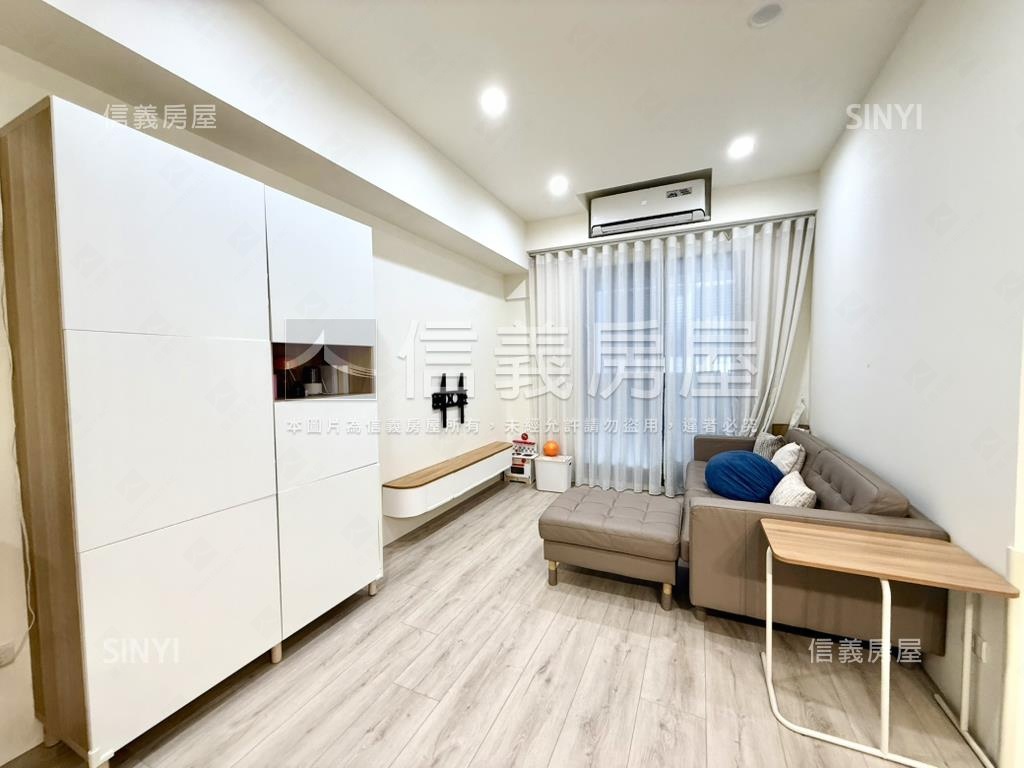 群新墨客．質感採光２房房屋室內格局與周邊環境