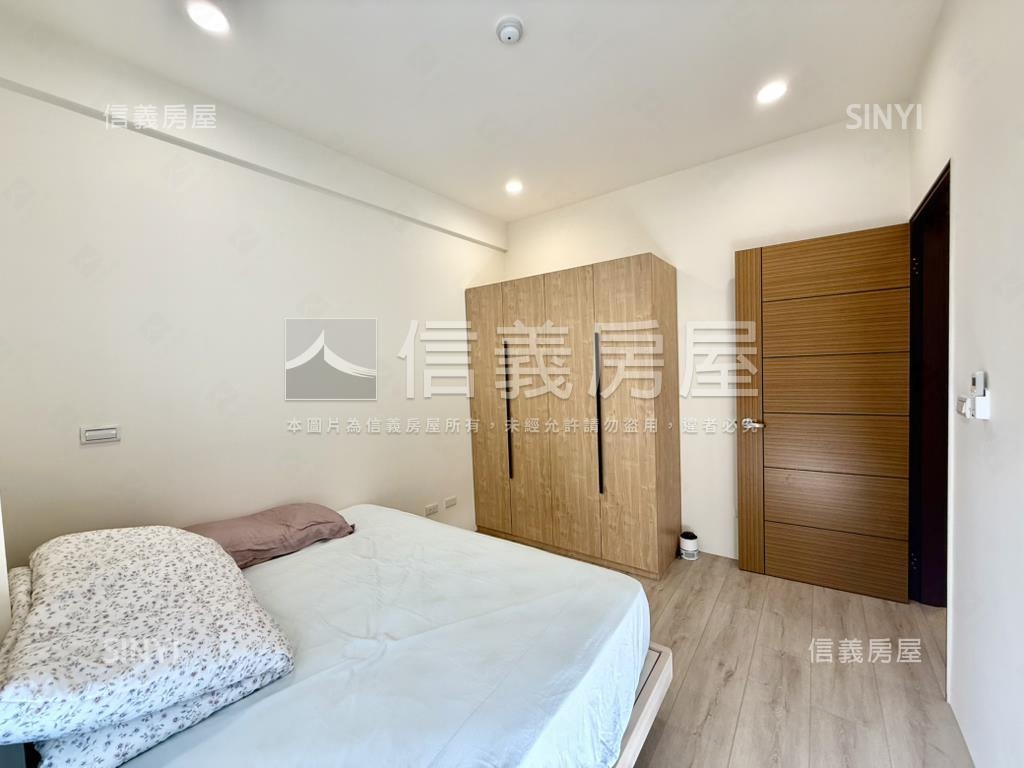 群新墨客．質感採光２房房屋室內格局與周邊環境