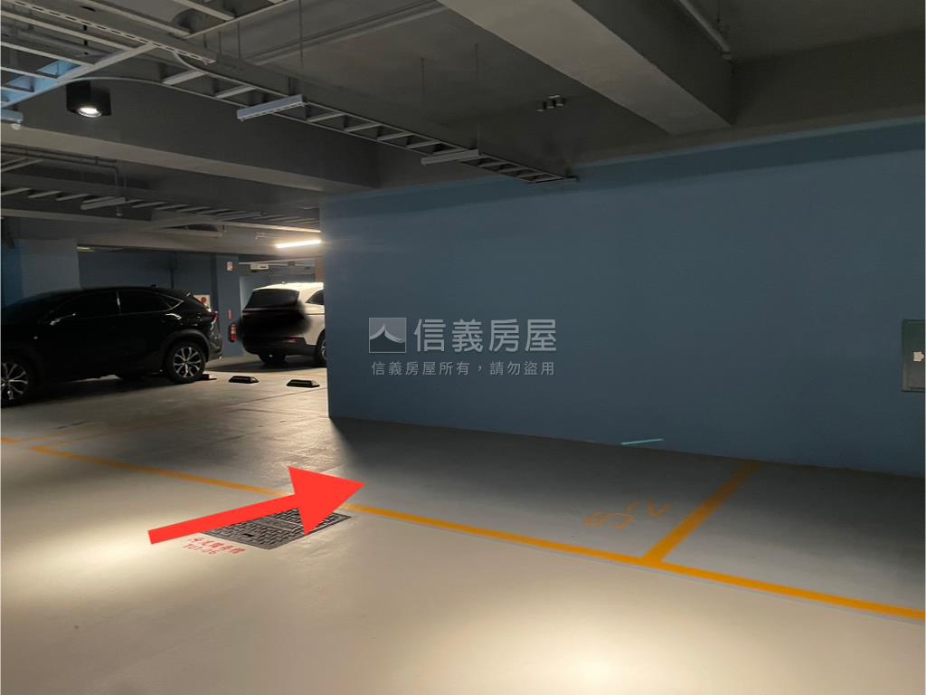 鴻柏鴻儒三房平車房屋室內格局與周邊環境